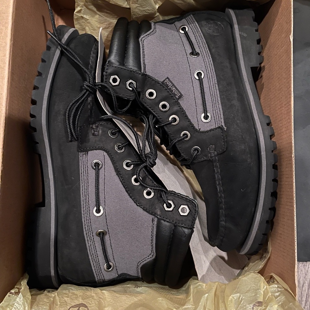 Timbs - Picture 2 of 2